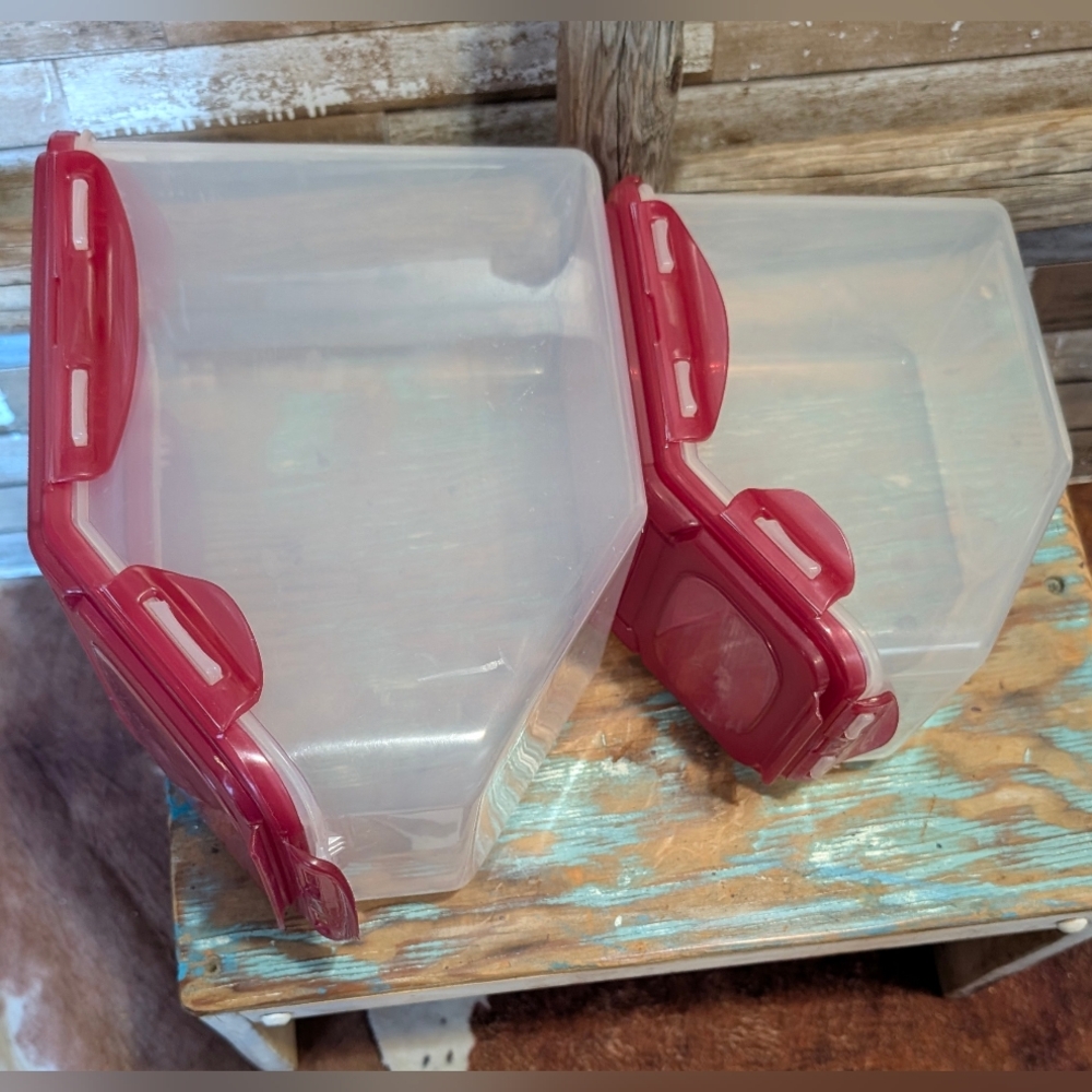 Lock And Lock Bundle Of 2 Storage Containers - Picture 12 of 15